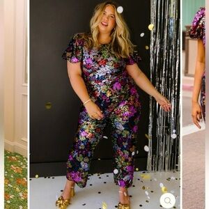 Ivy City Co SHOWSTOPPER Pink and Purple Floral Jumpsuit w/Flutter Sleeves XL!